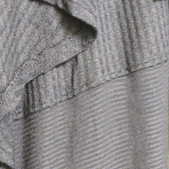 NWT Velvet By Graham & Spencer Navy Long Sleeve Open Front Drape Cardigan Size S - Picture 2 of 9